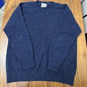 JAMIESON'S OF SHETLAND CREW KNIT SWEATER IN MIDNIGHT